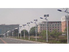 What is the installation distance standard of solar street lamp in new countryside?