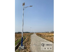 太阳能路灯为什么不能够在城市道路中普及？